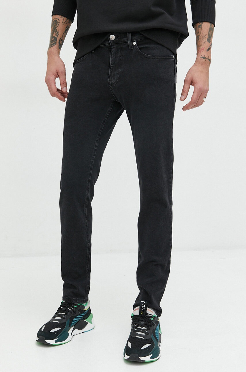 

Джинсы Tommy Jeans Scanton мужские