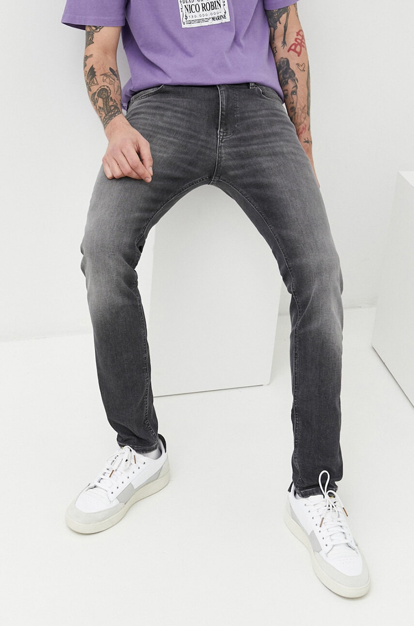 

Джинсы Tommy Jeans Simon мужские