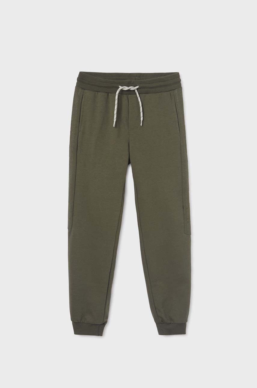 Детские спортивные штаны Mayoral цвет зелёный однотонные Детские спортивные штаны Mayoral цвет зелёный однотонные