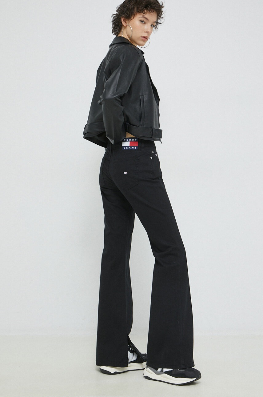 

Дънки Tommy Jeans Sophie в черно с висока талия, Черен
