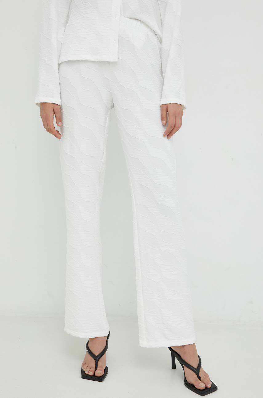Kalhoty Résumé dámské, bílá barva, jednoduché, high waist - bílá -  100 % Polyester