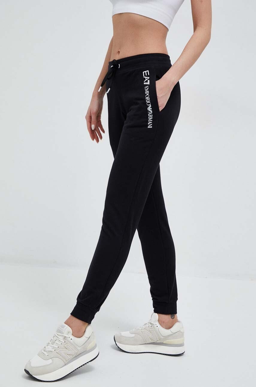 Ea7 emporio armani pantaloni de trening culoarea negru, cu imprimeu