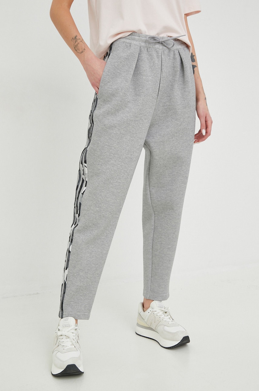 Adidas pantaloni de trening femei, culoarea gri, cu imprimeu