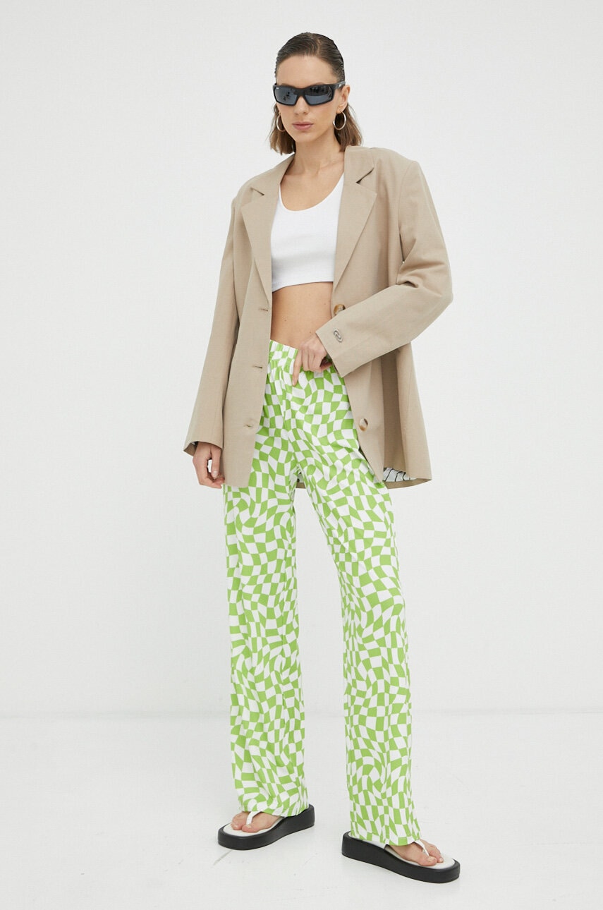 Résumé Pantaloni De Trening Culoarea Verde, Modelator