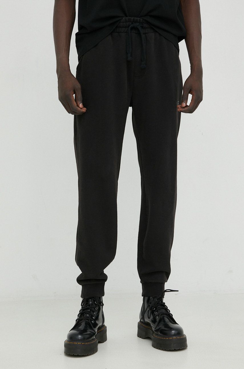 Young Poets Society spodnie dresowe Maleo męskie kolor czarny gładkie