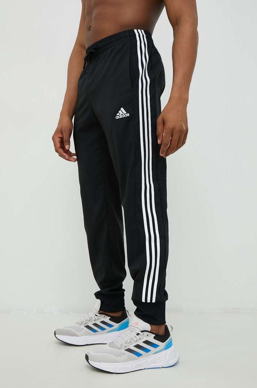 adidas pantaloni de antrenament bărbați, culoarea negru, cu imprimeu IC0041