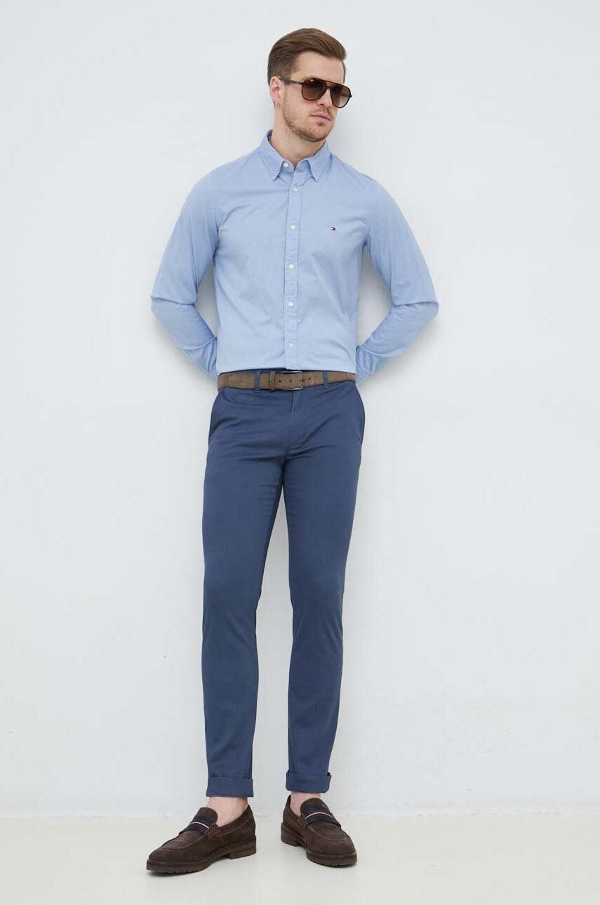 Kalhoty Tommy Hilfiger pánské, jednoduché - modrá -  96 % Bavlna