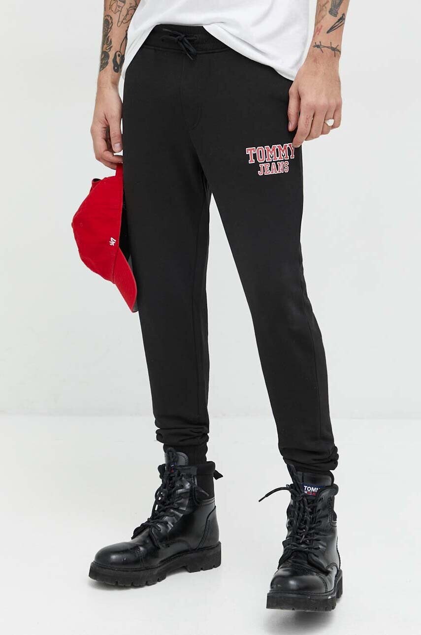 Tommy jeans pantaloni de trening din bumbac culoarea negru, cu imprimeu