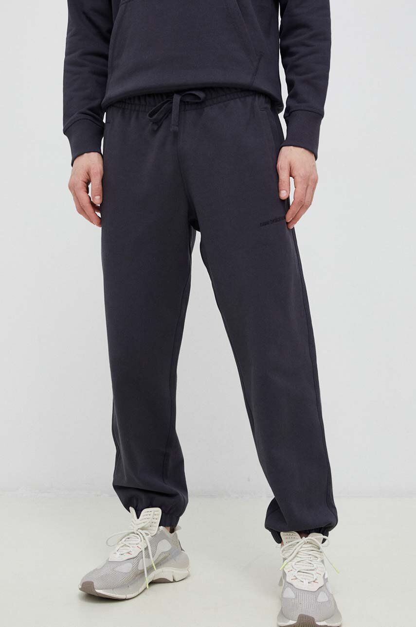 New Balance pantaloni de trening din bumbac culoarea gri, uni MP23551PHM-PHM