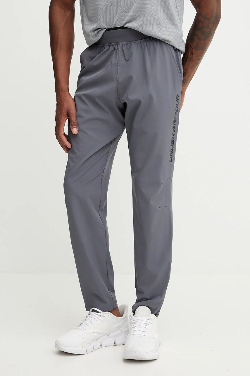 Under Armour pantaloni de alergare Storm culoarea negru, uni