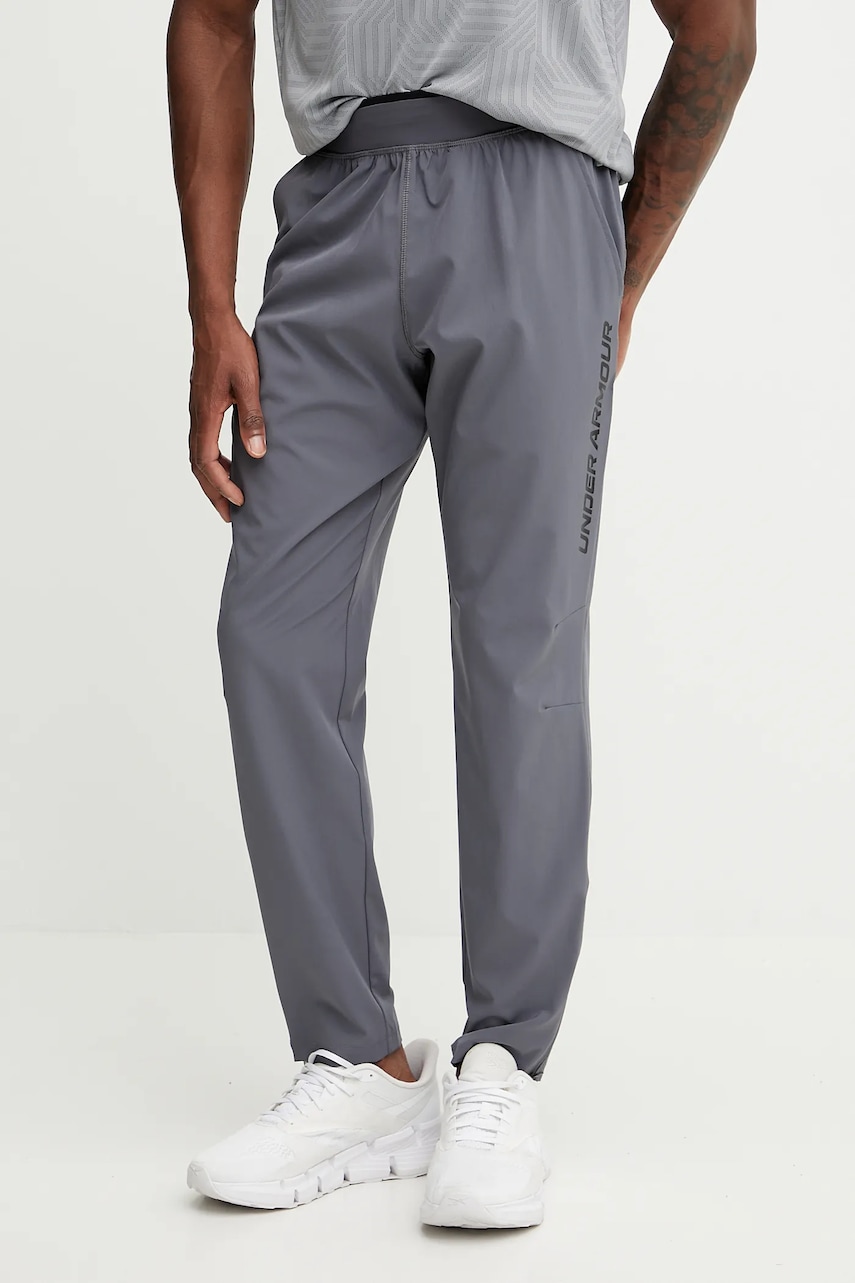 Under Armour pantaloni de alergare Storm culoarea negru, uni
