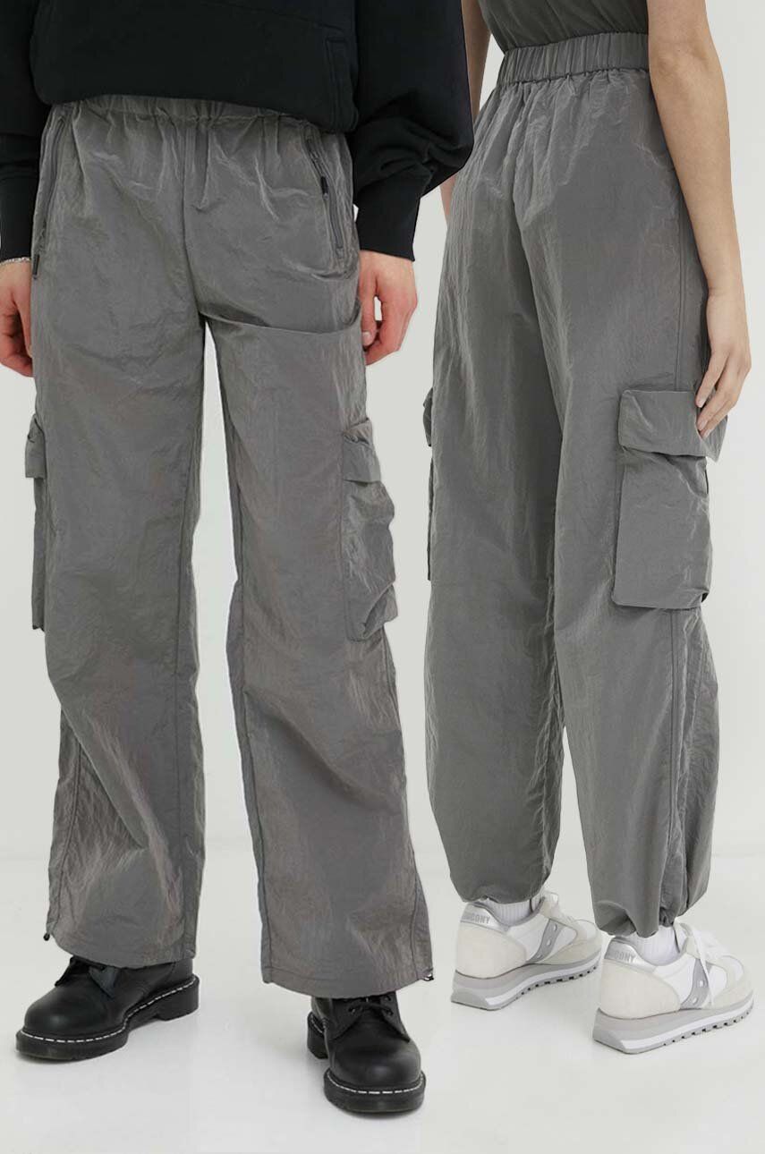 Rains Pantaloni 18980 Cargo Pants Wide Culoarea Argintiu, Drept, Medium Waist