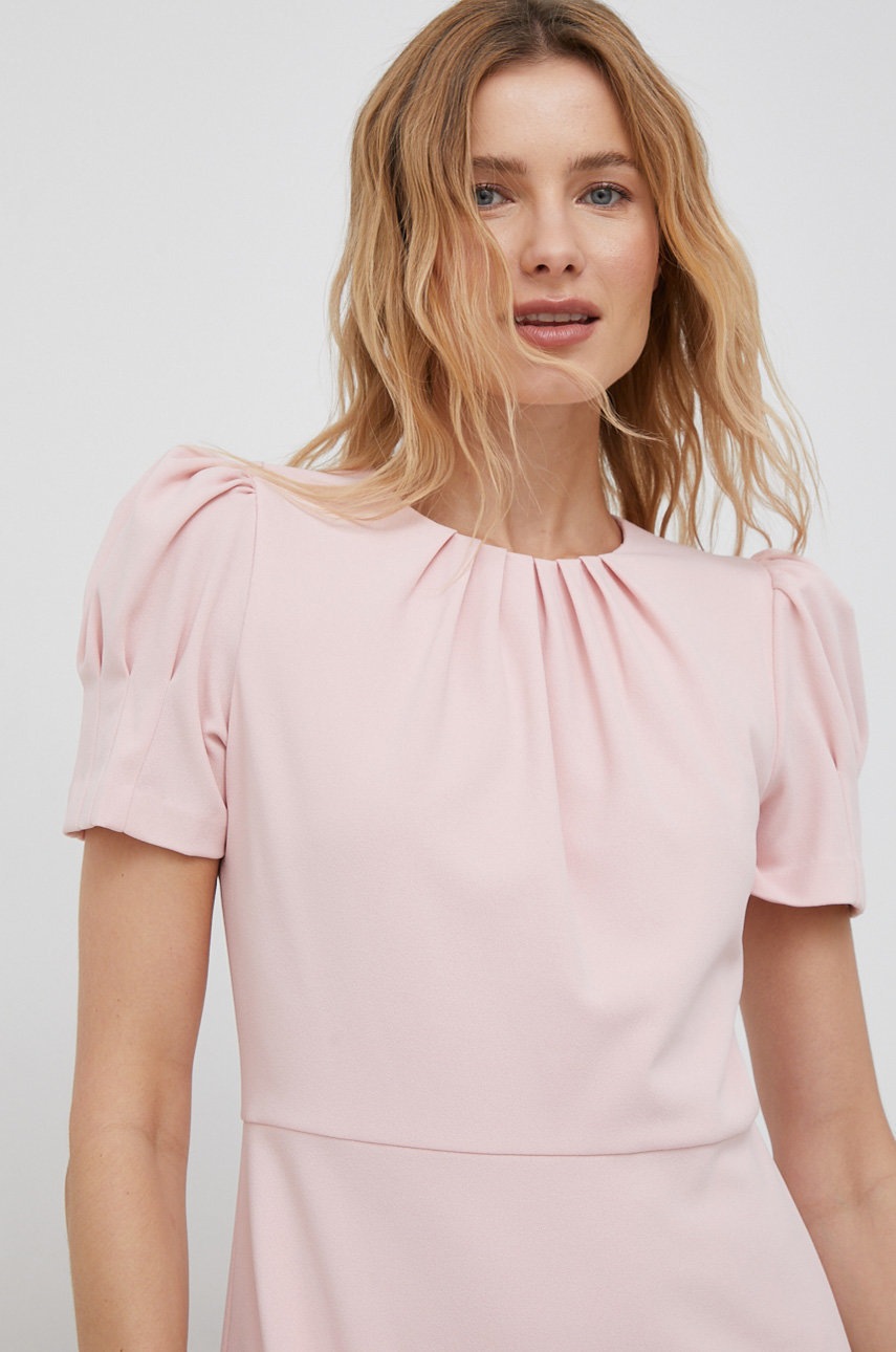 

Платье Dkny цвет розовый mini расклешённая