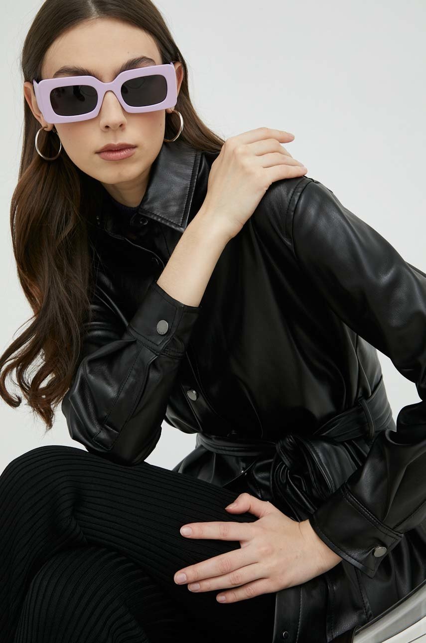 

Сукня Guess колір чорний mini розкльошена
