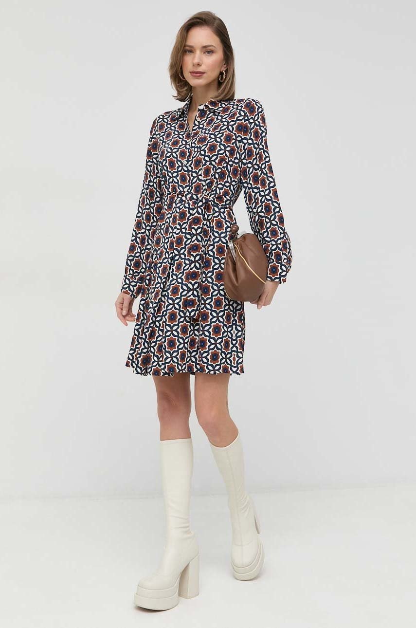 

Платье Weekend Max Mara mini расклешённая