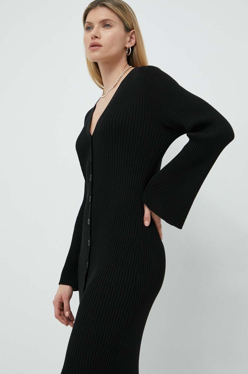 Gestuz rochie culoarea negru, midi, mulata