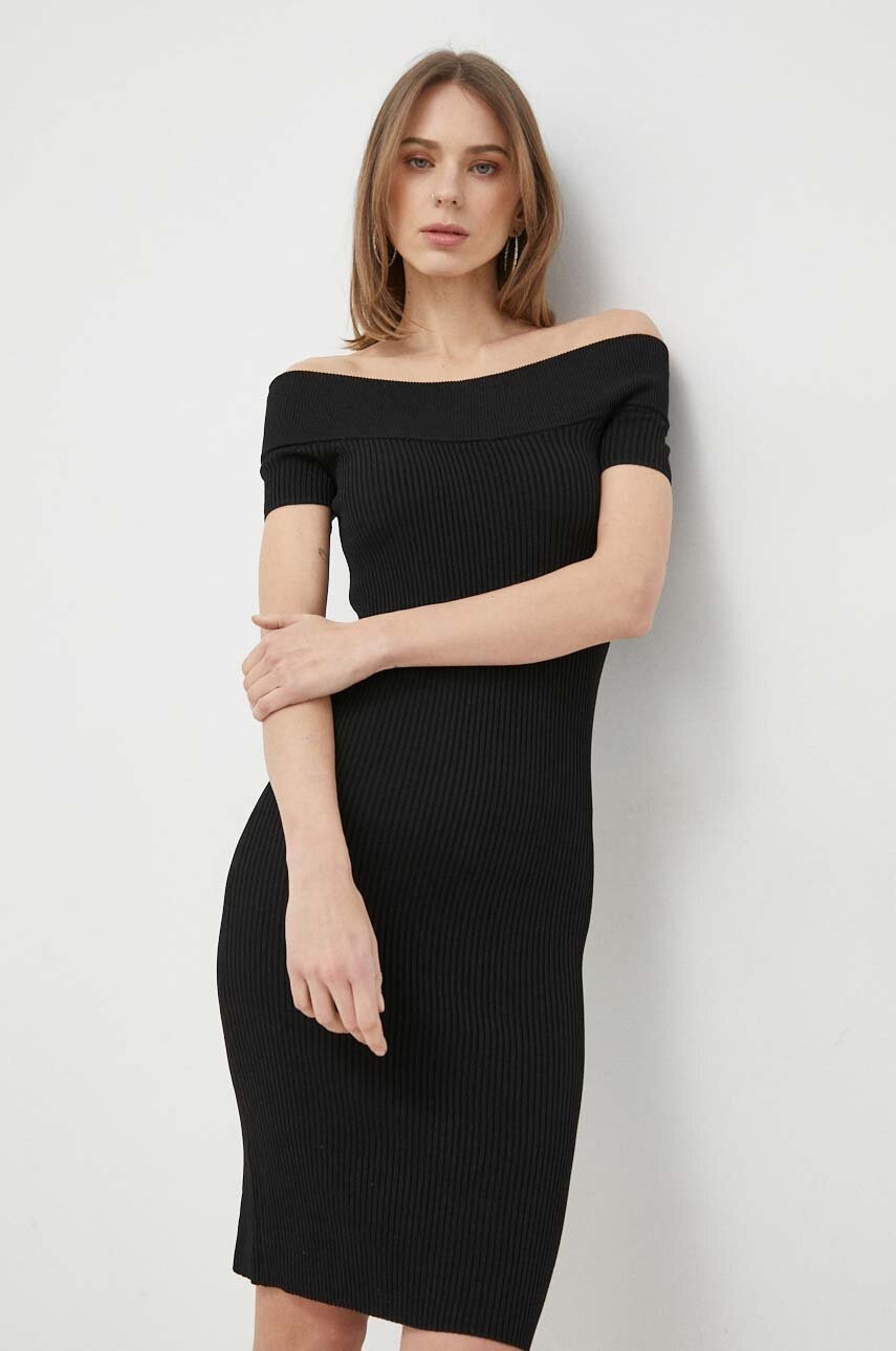 

Платье Guess цвет чёрный mini облегающая