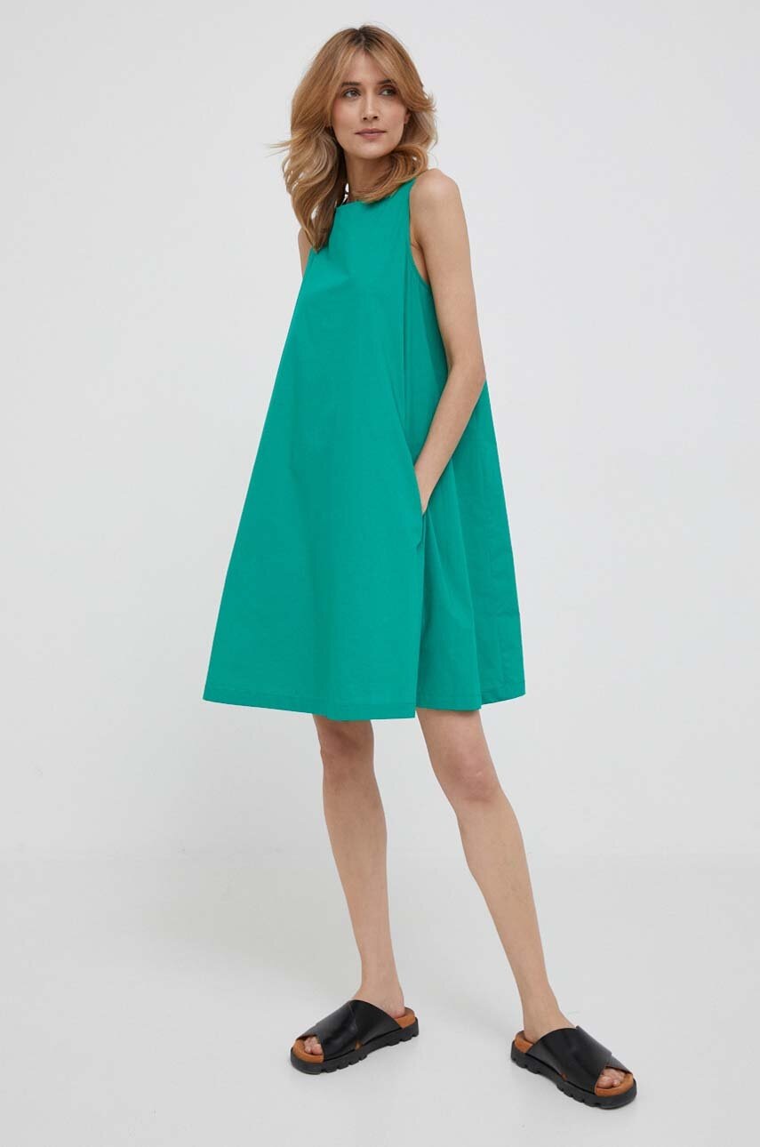 

Хлопковое платье United Colors of Benetton цвет зелёный mini расклешённая