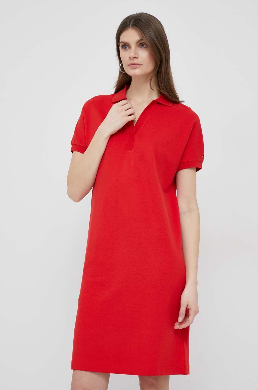 Levně Šaty Tommy Hilfiger červená barva, mini, oversize