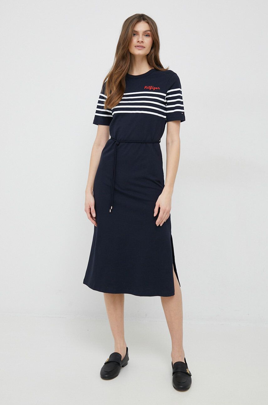 Bavlněné šaty Tommy Hilfiger tmavomodrá barva, midi - námořnická modř -  100 % Bavlna