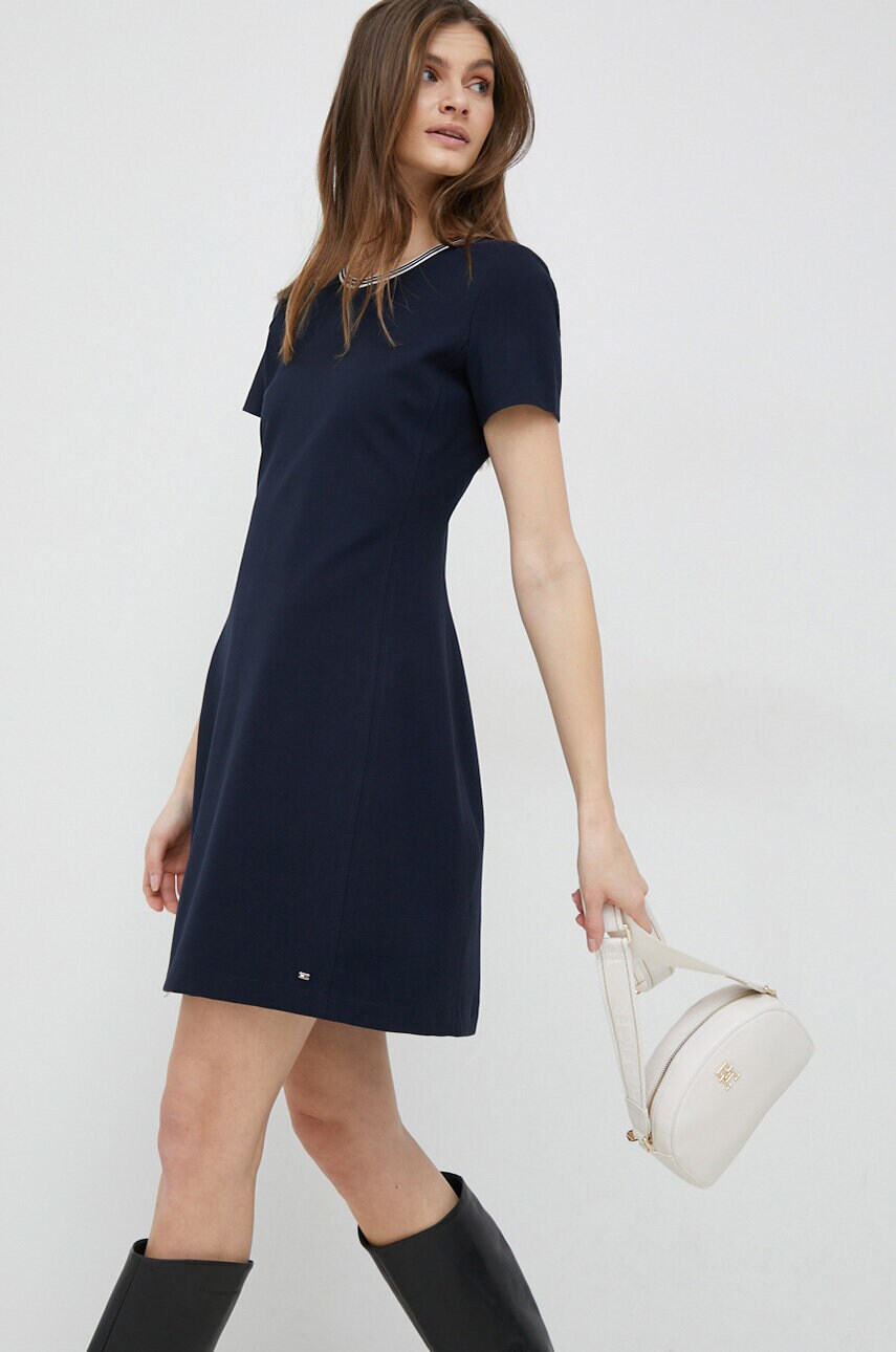 

Платье Tommy Hilfiger цвет синий mini расклешённая