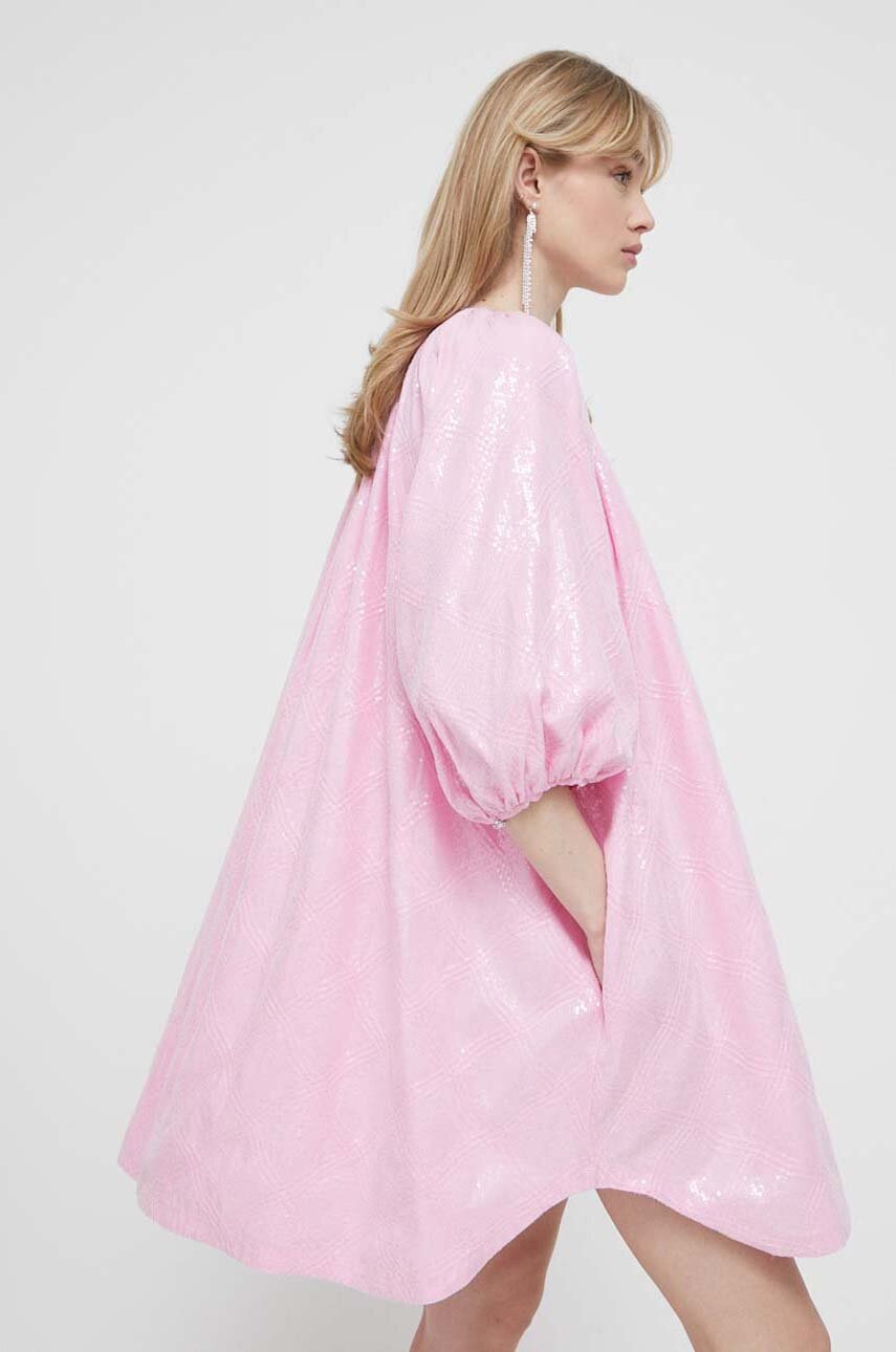 

Платье Stine Goya цвет розовый mini oversize