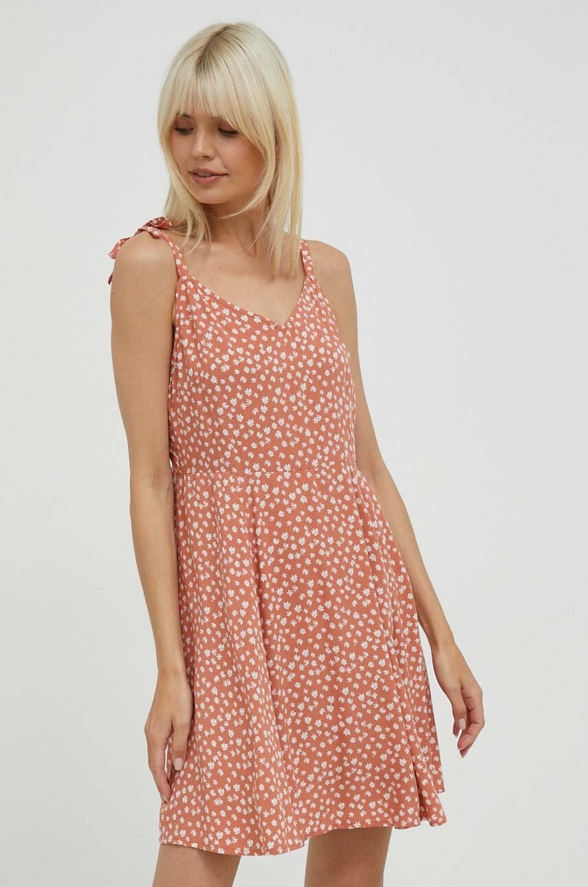 GAP rochie culoarea maro, mini, evazati