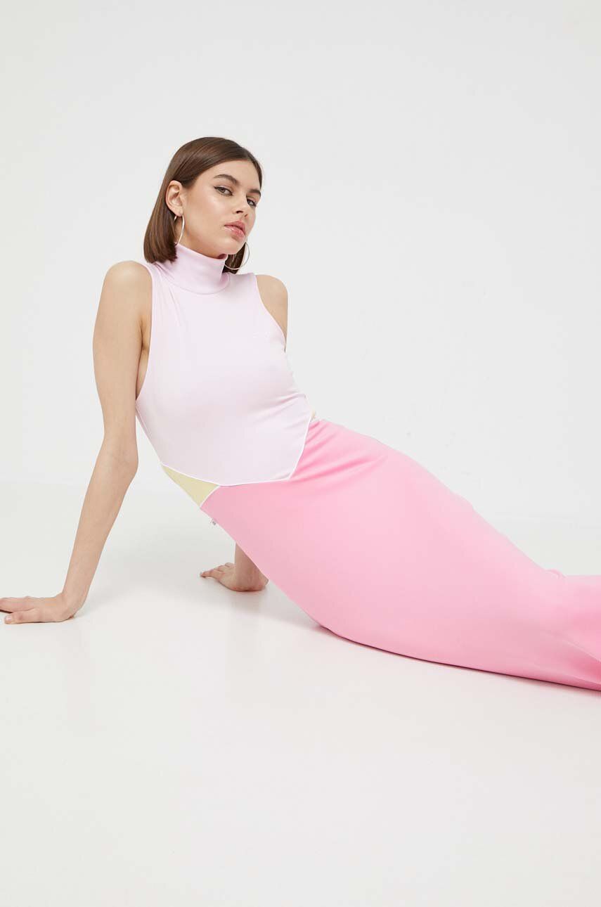 Levně Šaty adidas Originals růžová barva, maxi