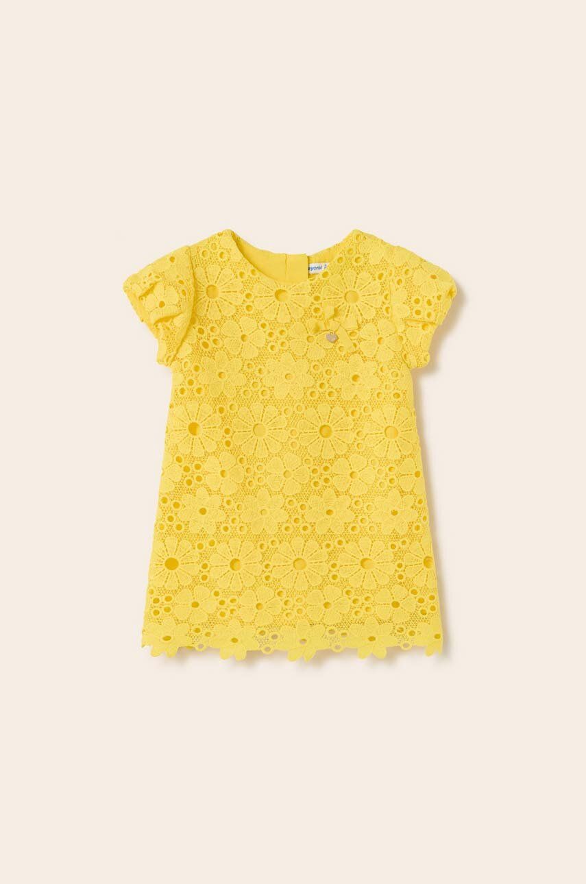 E-shop Dívčí šaty Mayoral žlutá barva, mini