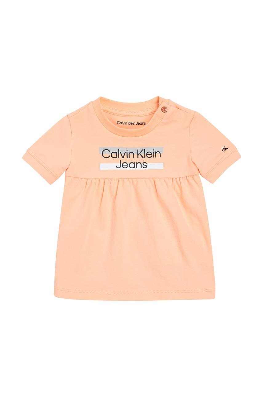 

Детска рокля Calvin Klein Jeans в оранжево къс модел разкроен модел, Оранжев