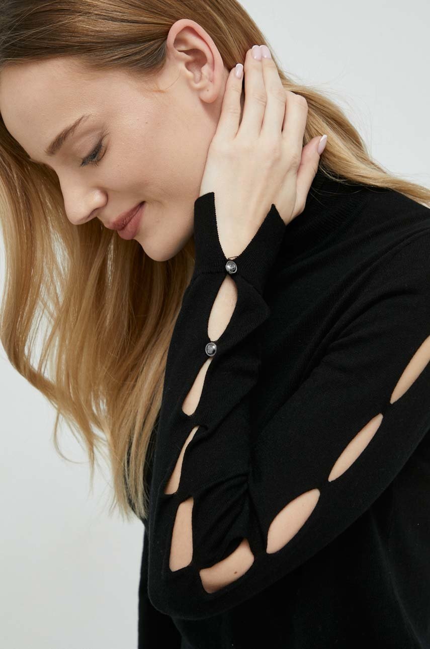 

Свитер с примесью шерсти Guess женский цвет чёрный лёгкий с гольфом