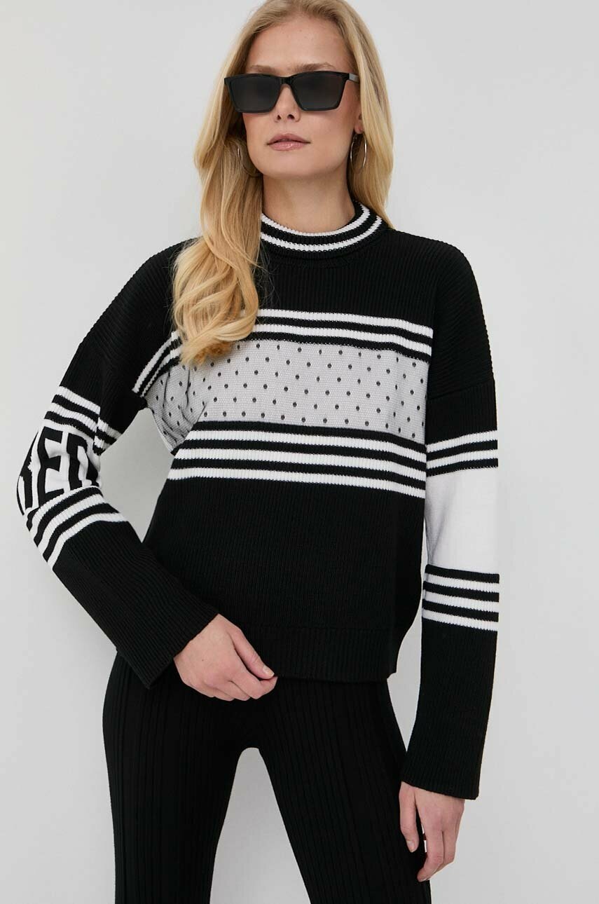 

Шерстяной свитер Red Valentino женский цвет чёрный с полугольфом