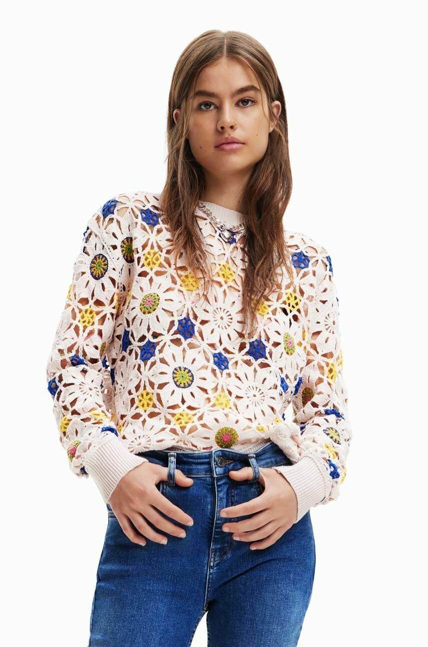 

Пуловер Desigual дамски в бяло от лека материя, Бял