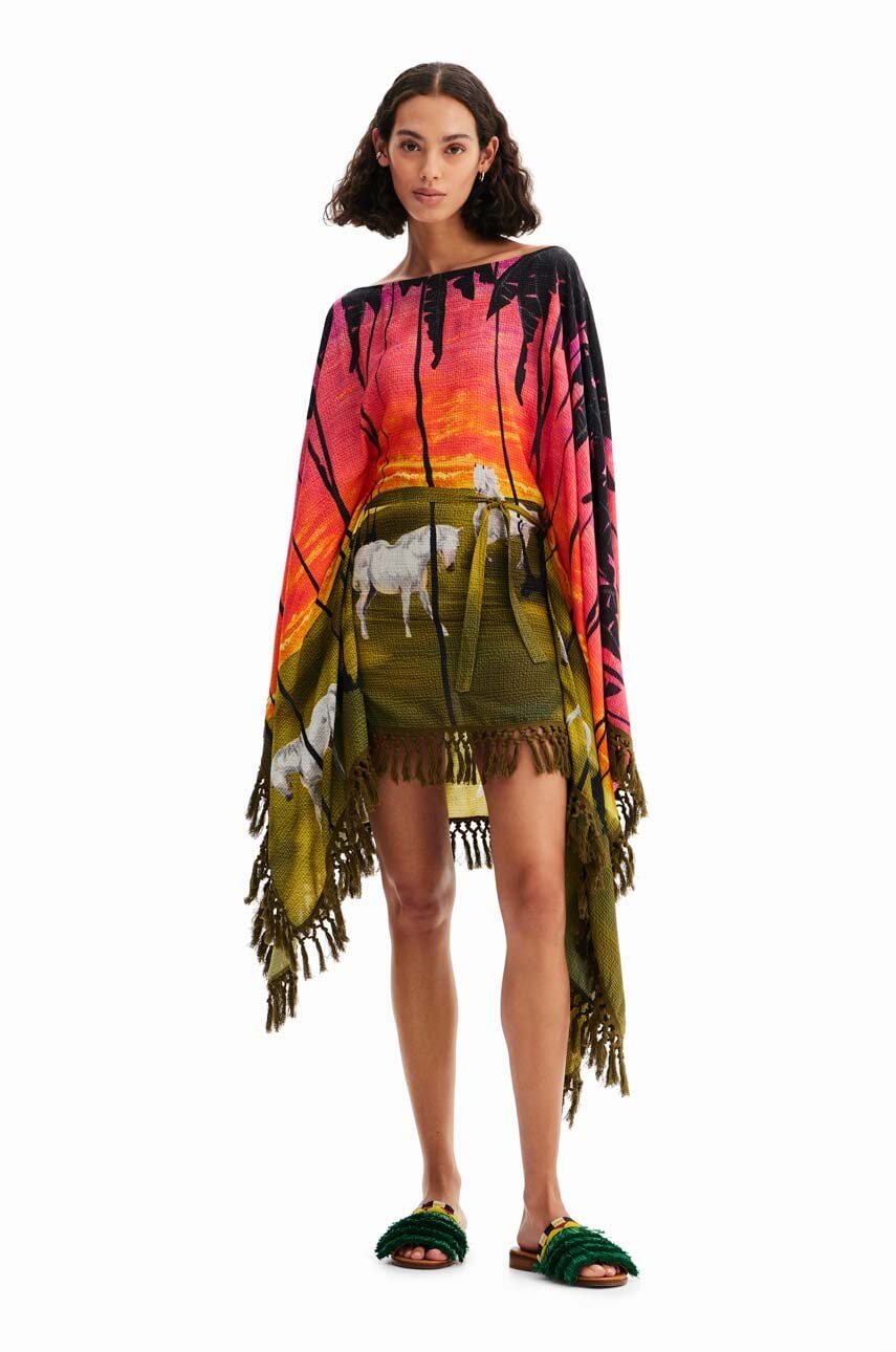 Desigual poncho