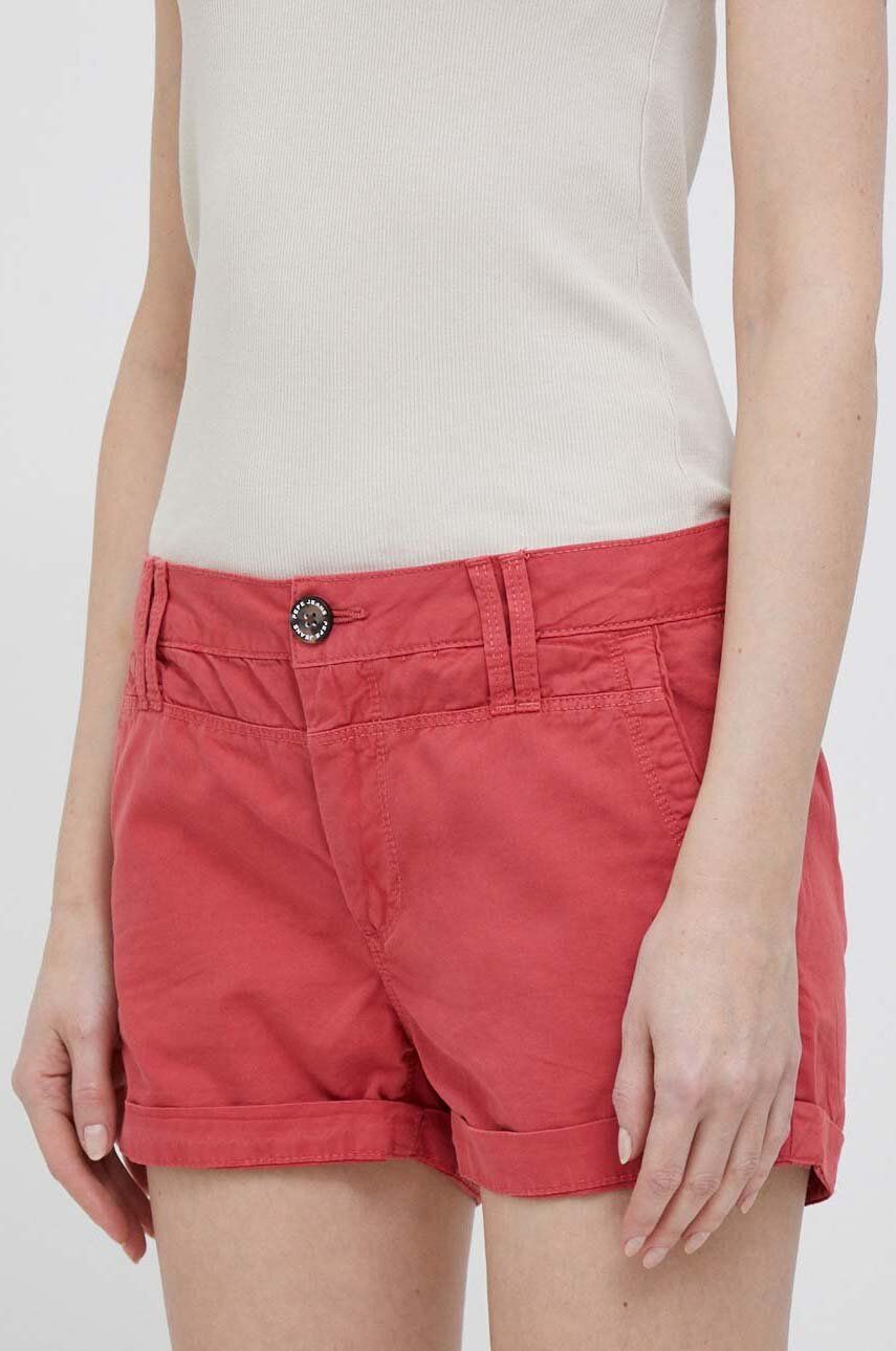 Bavlněné šortky Pepe Jeans Balboa červená barva, hladké, medium waist