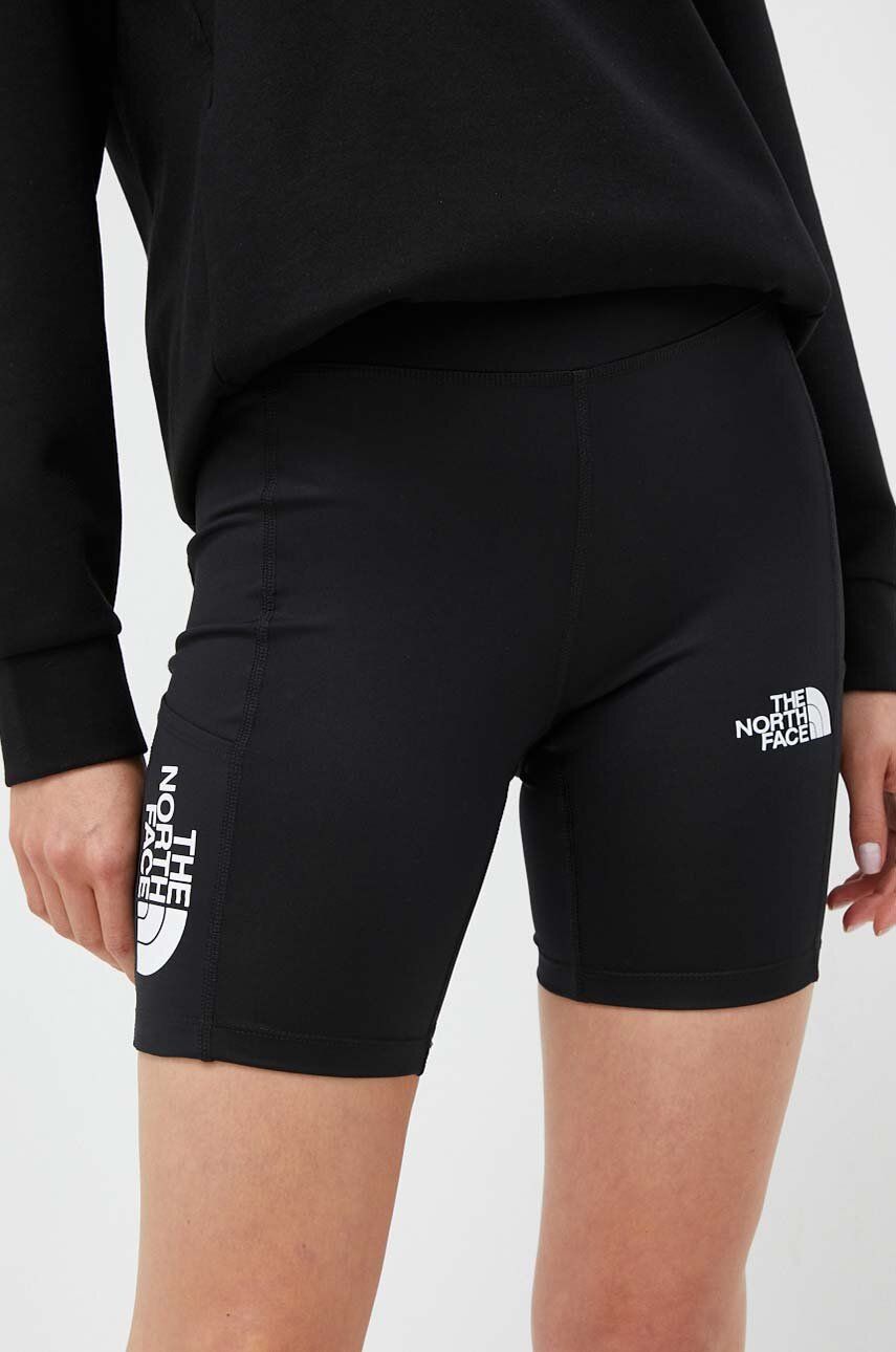 The North Face pantaloni scurți de antrenament culoarea negru, neted, medium waist