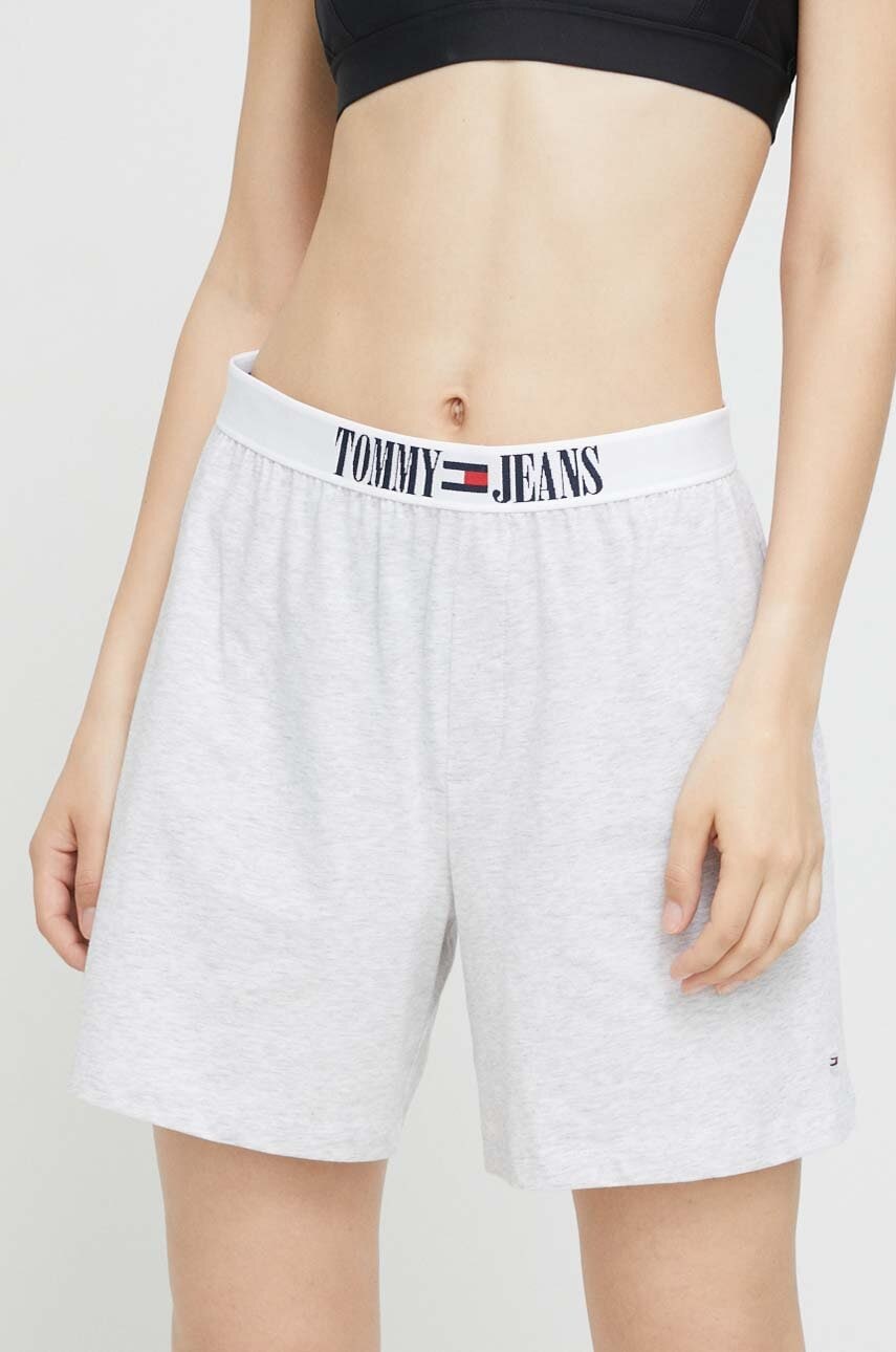 Levně Šortky Tommy Jeans šedá barva, high waist