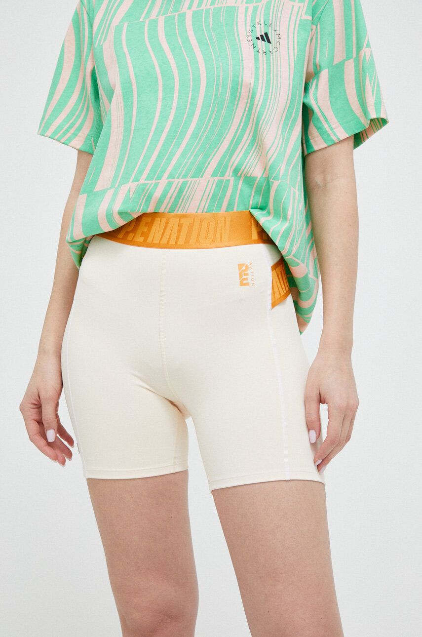E-shop Tréninkové šortky P.E Nation Fairway béžová barva, hladké, high waist
