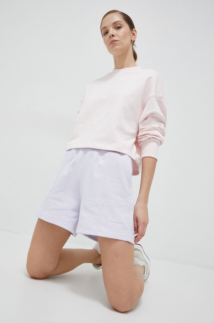 Bavlněné šortky New Balance fialová barva, hladké, high waist - fialová -  100 % Bavlna