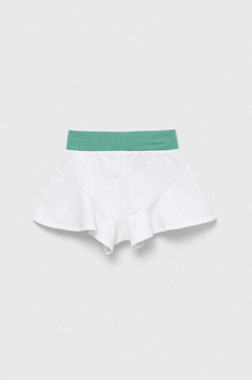 Детские шорты United Colors of Benetton цвет белый однотонные