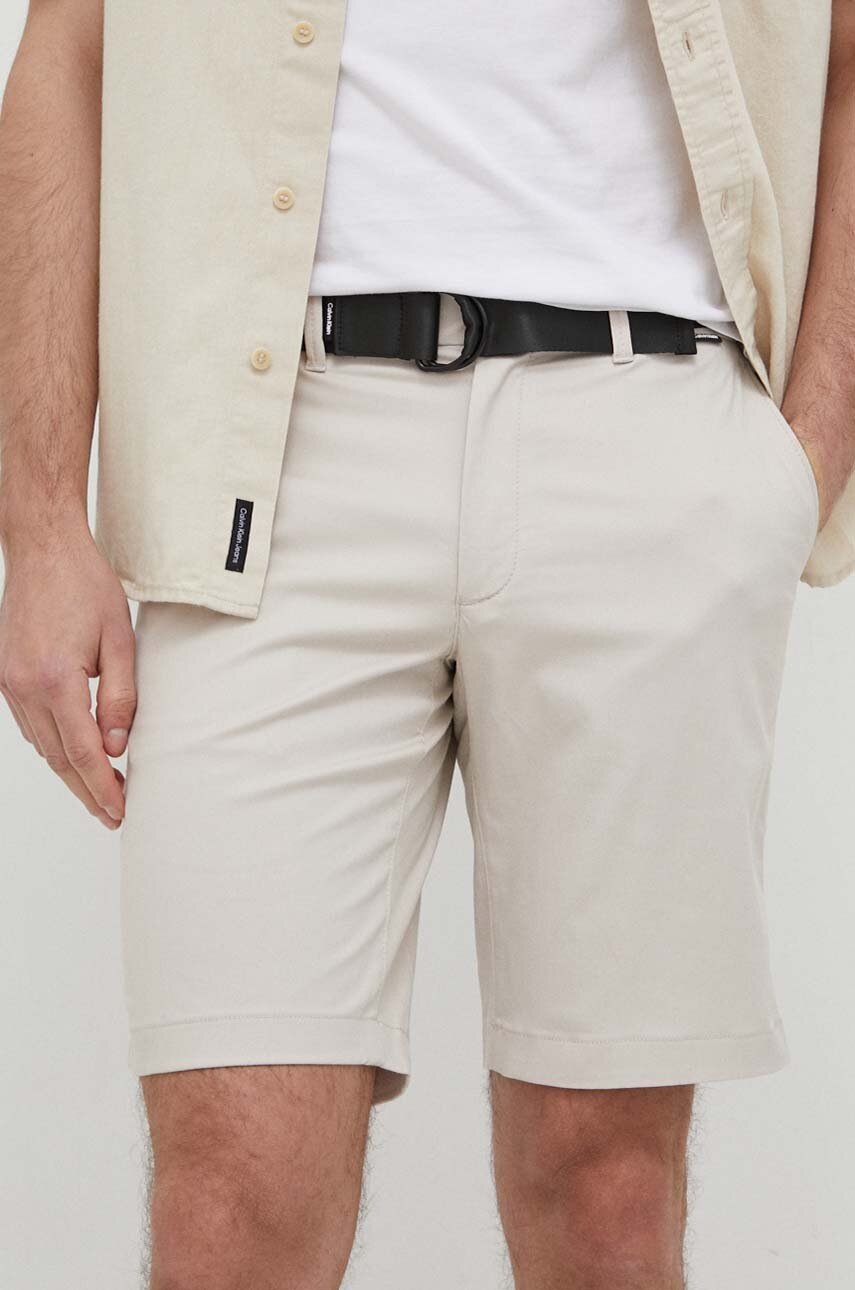 

Къс панталон Calvin Klein в бежово K10K111788, Бежов