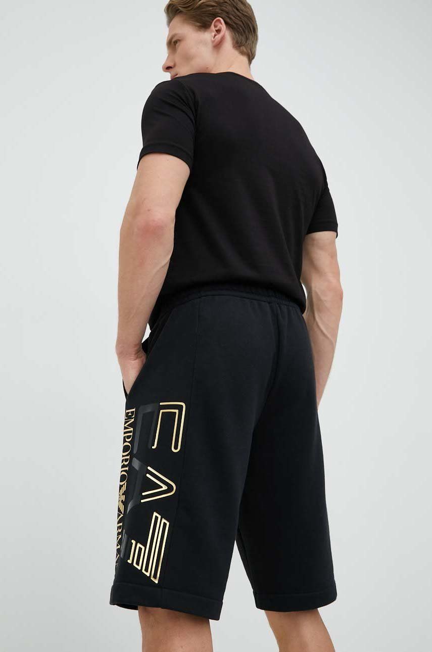 EA7 Emporio Armani pantaloni scurti barbati, culoarea negru answear.ro imagine noua