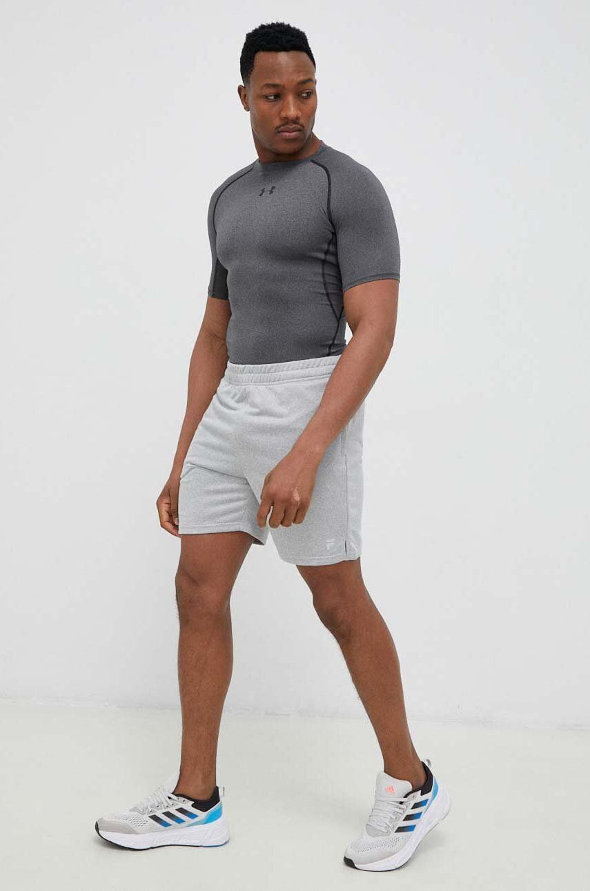 Tréninkové šortky Fila Lich šedá barva, melanžové - šedá -  100 % Polyester