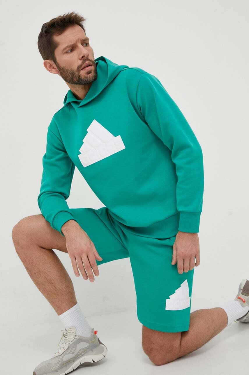 

Шорти adidas чоловічі колір зелений