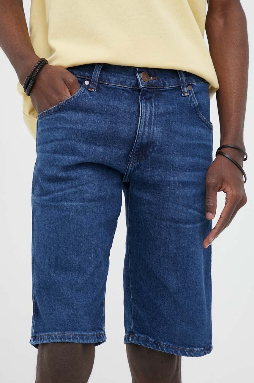 Wrangler pantaloni scurti jeans Colton barbati, culoarea albastru marin