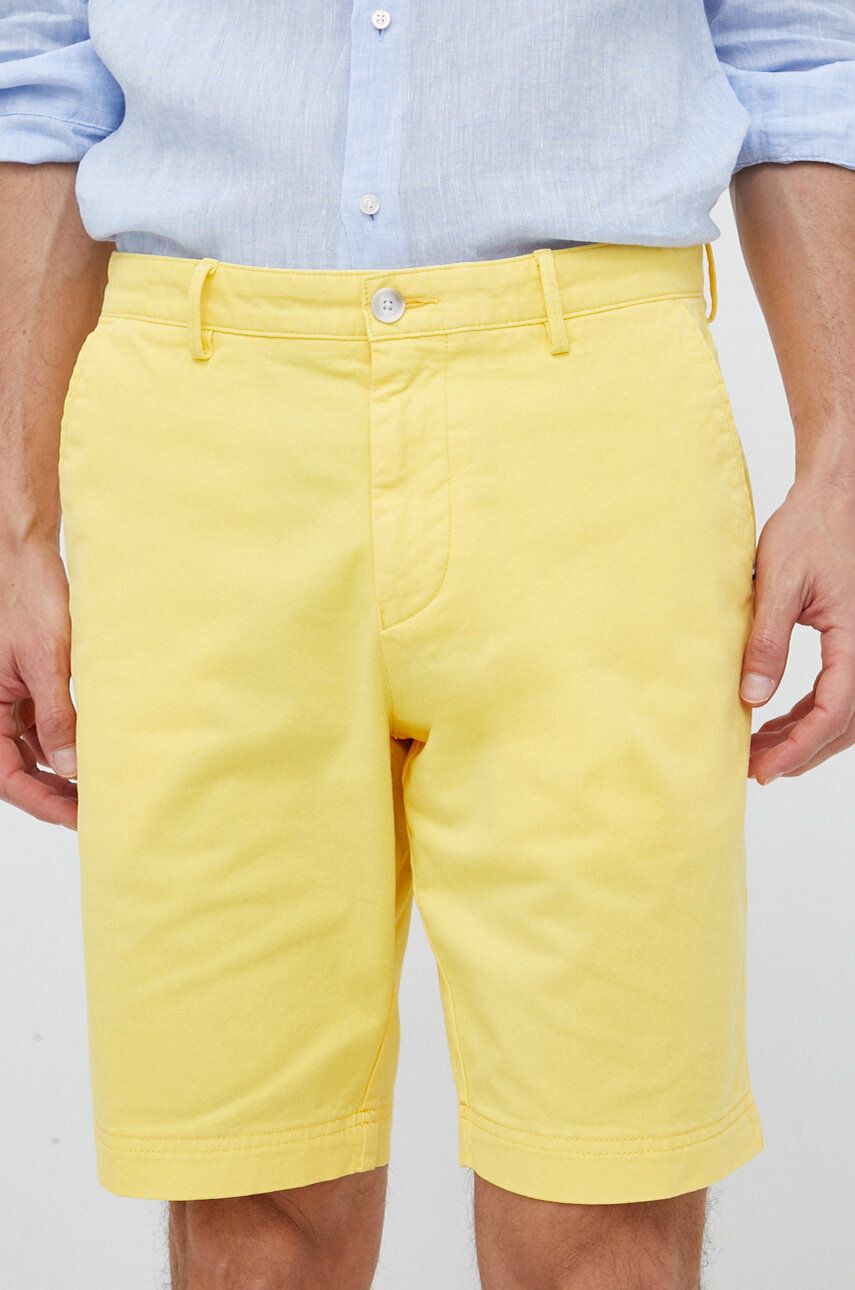 BOSS pantaloni scurți bărbați, culoarea galben 50487993