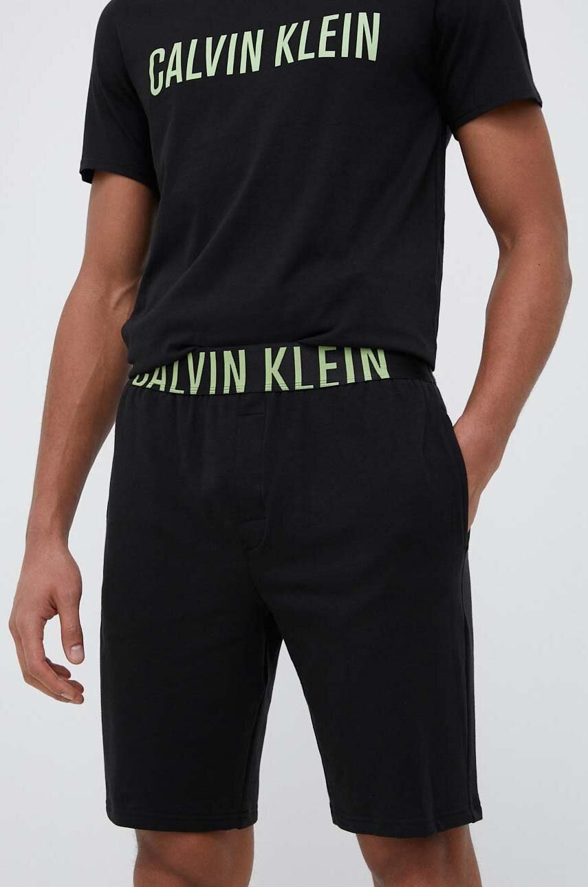 

Късо долнище на пижама Calvin Klein Underwear мъжко в черно с изчистен дизайн, Черен