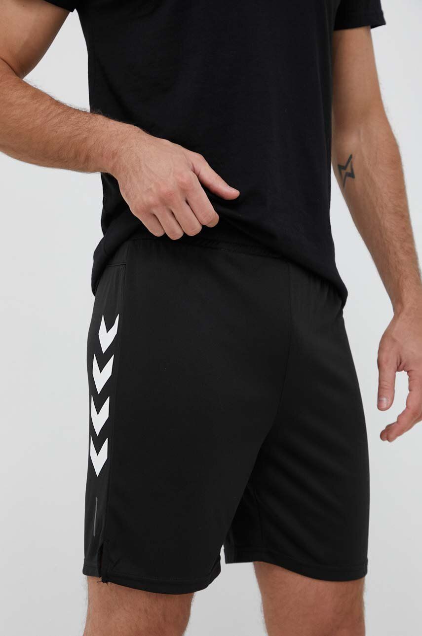 Hummel pantaloni scurți de antrenament Topaz culoarea negru