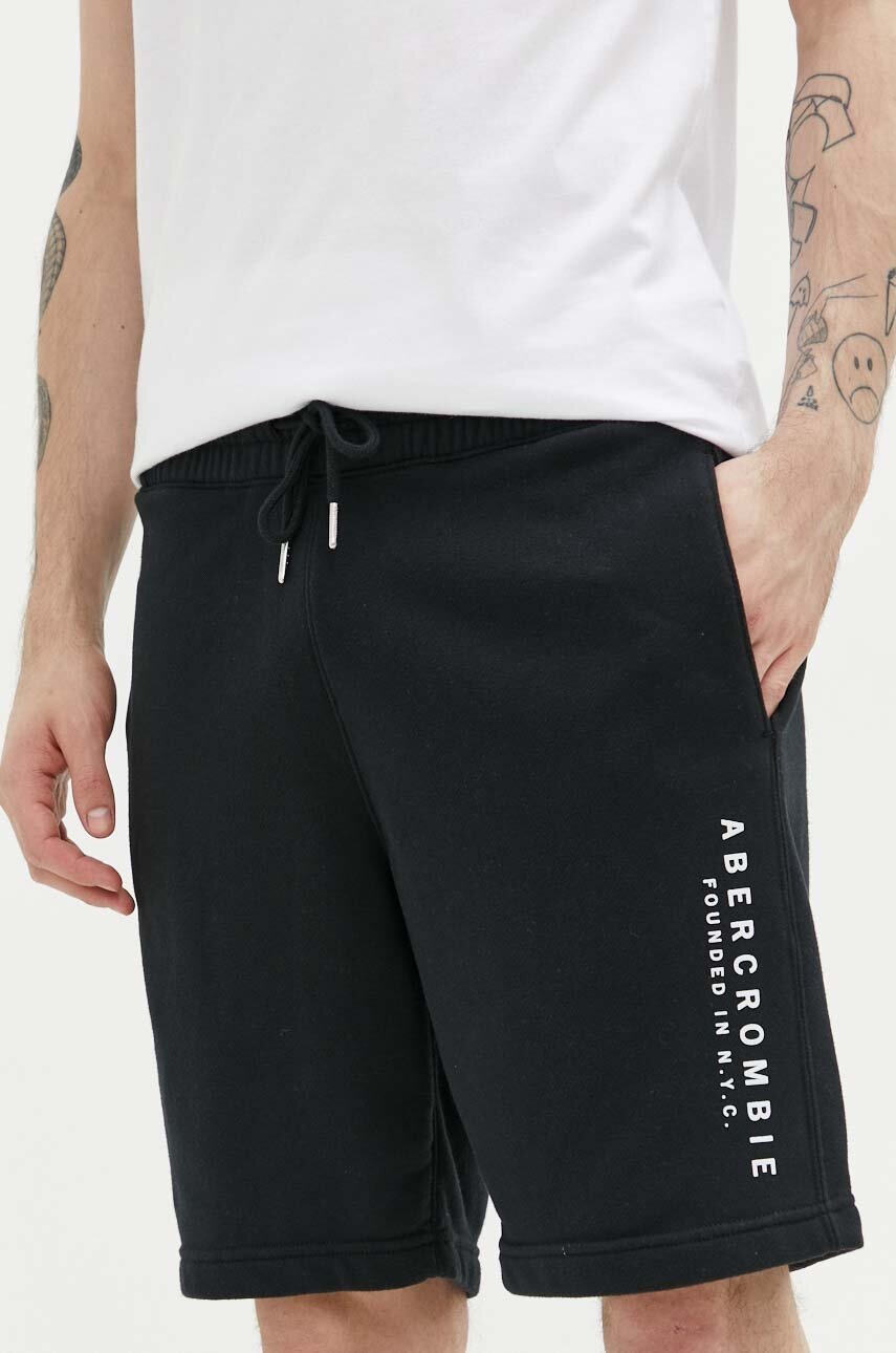 Abercrombie & Fitch pantaloni scurti barbati, culoarea negru