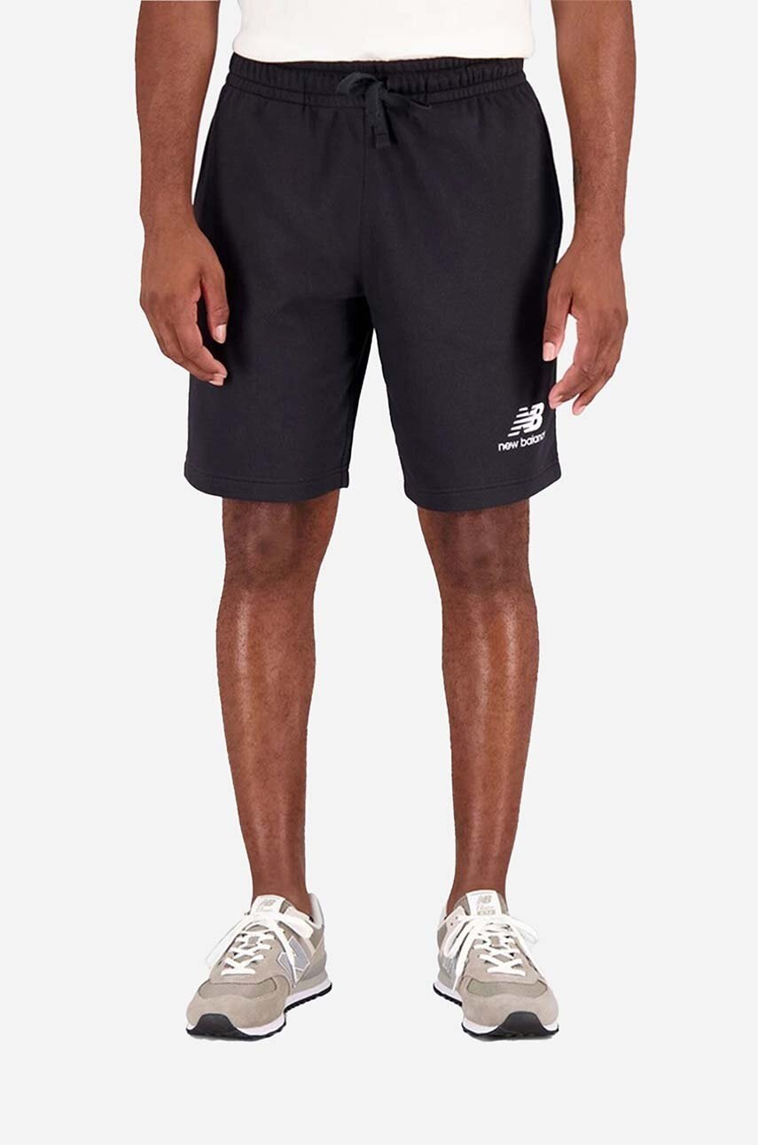 

Къс панталон New Balance в черно, Черен